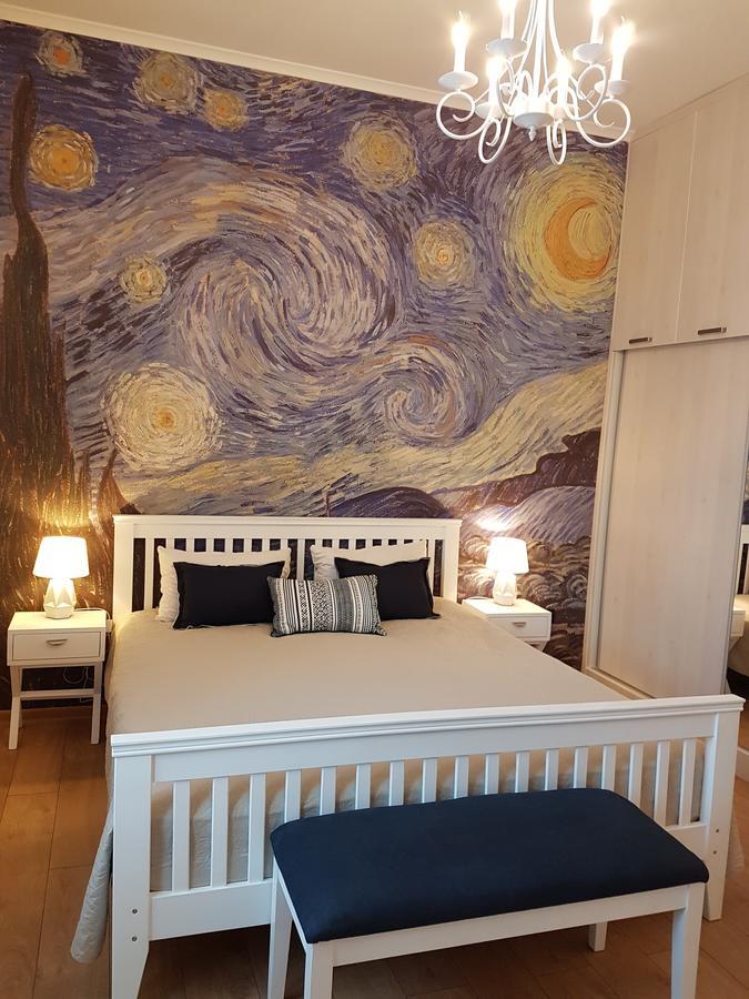 The Starry Night Apartment Batumi Ngoại thất bức ảnh