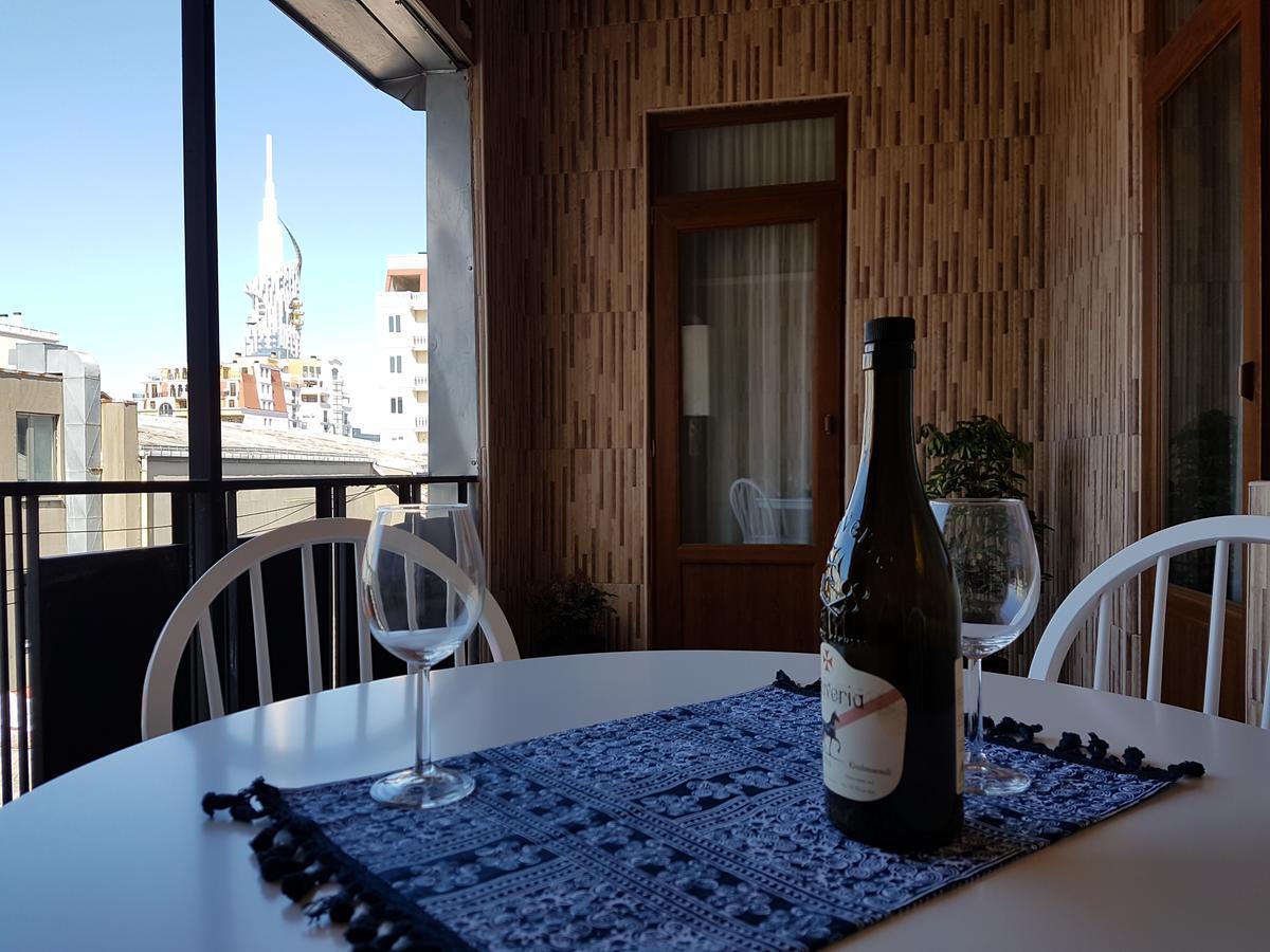 The Starry Night Apartment Batumi Ngoại thất bức ảnh