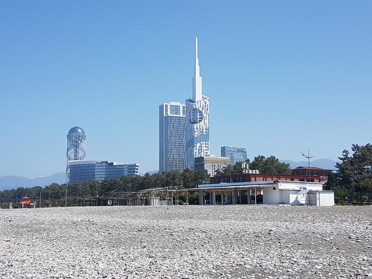 The Starry Night Apartment Batumi Ngoại thất bức ảnh